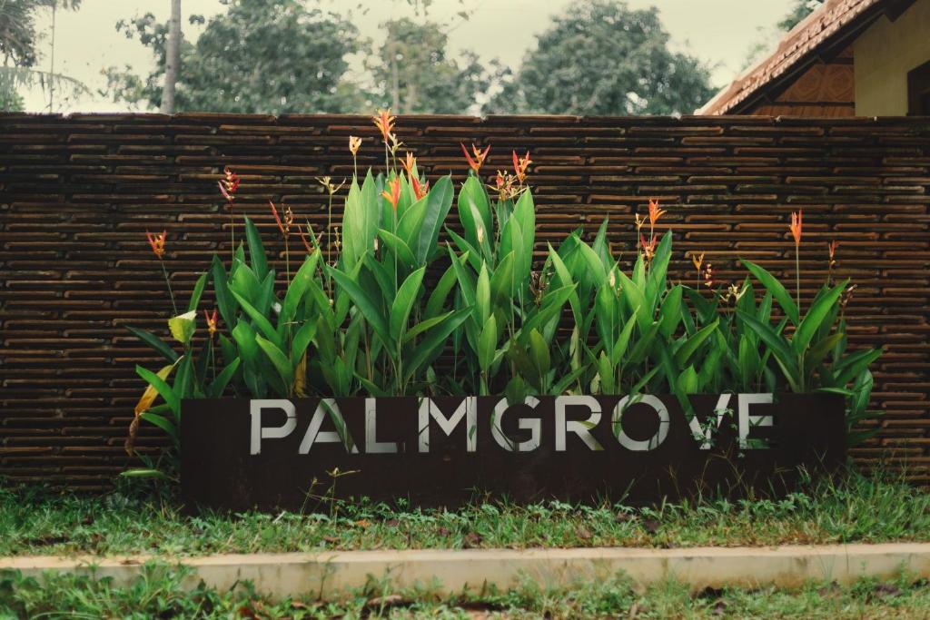 Palmgrove Lake Resort