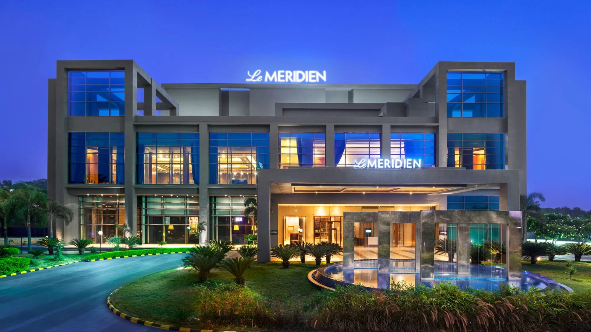 Le Méridien Nagpur — hotel photograph