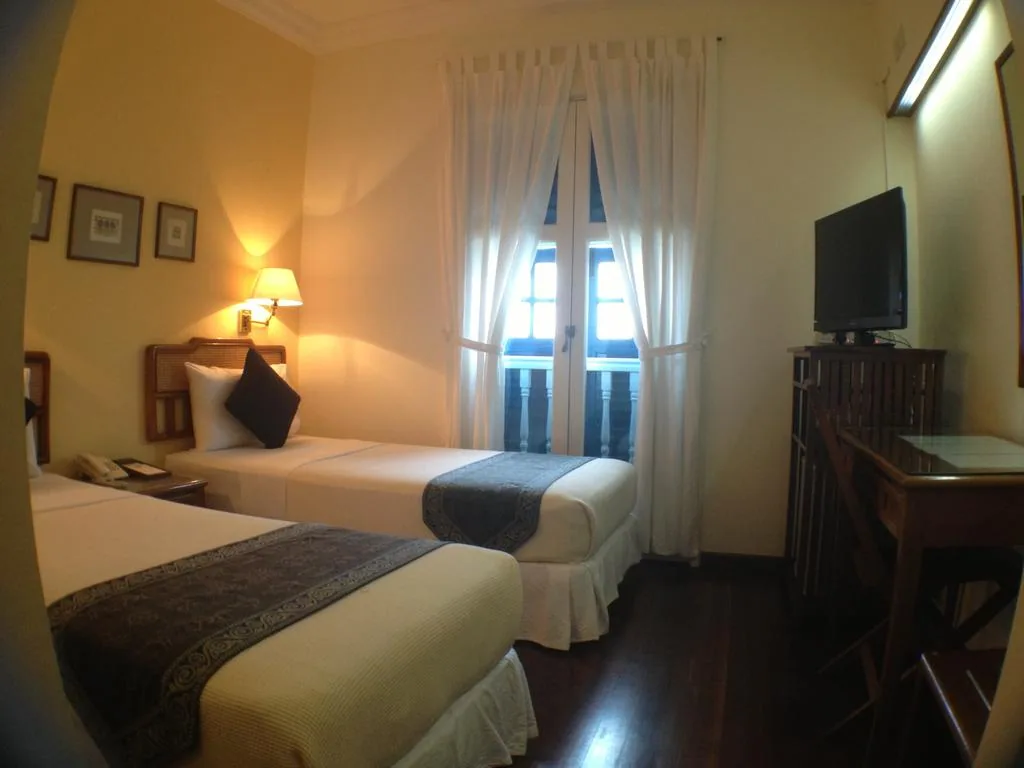 V Hotel Lavender Singapore — property photograph 1