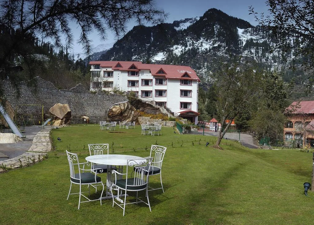 Apple Country Resorts Manali — property photograph 2