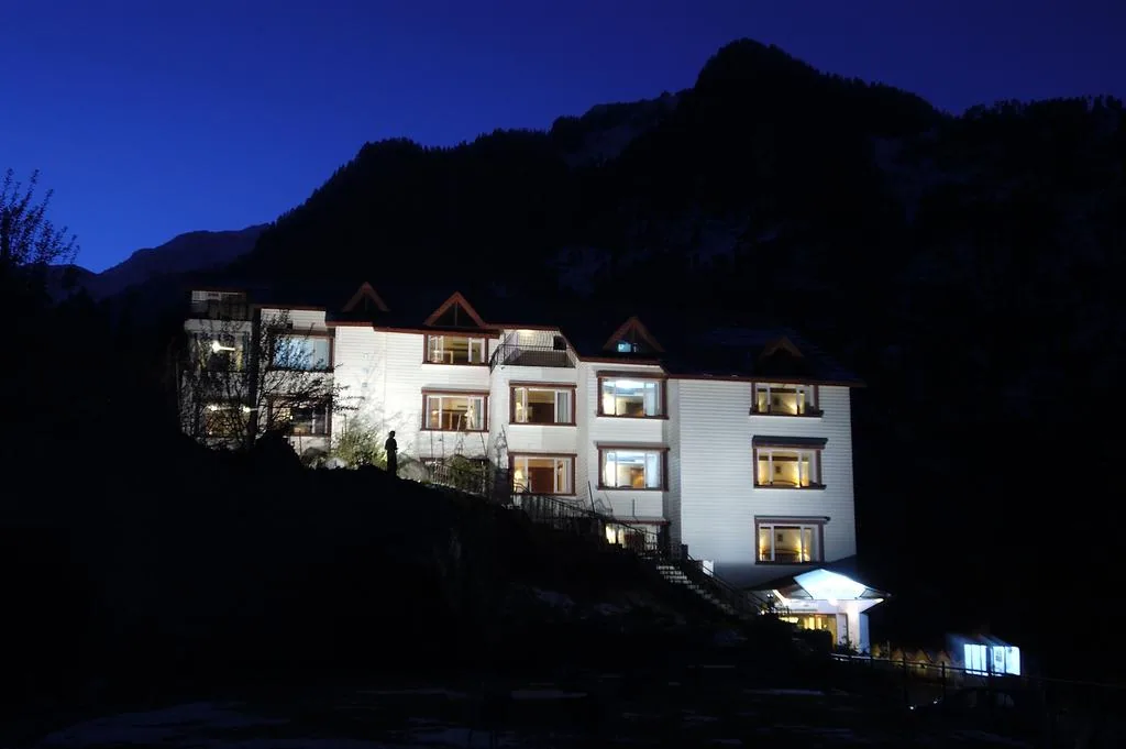 Apple Country Resorts Manali — property photograph 1