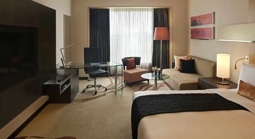 Radisson Blu Hotel Amritsar — property photograph 1