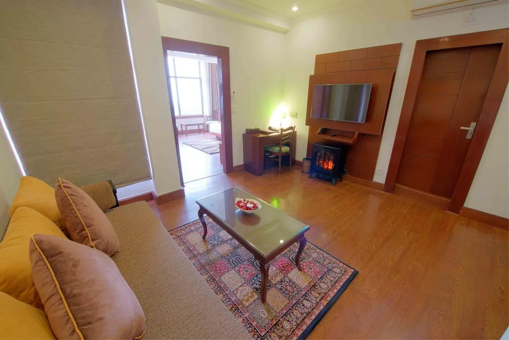 White Ridge Hotel Dharamshala — property photograph 2