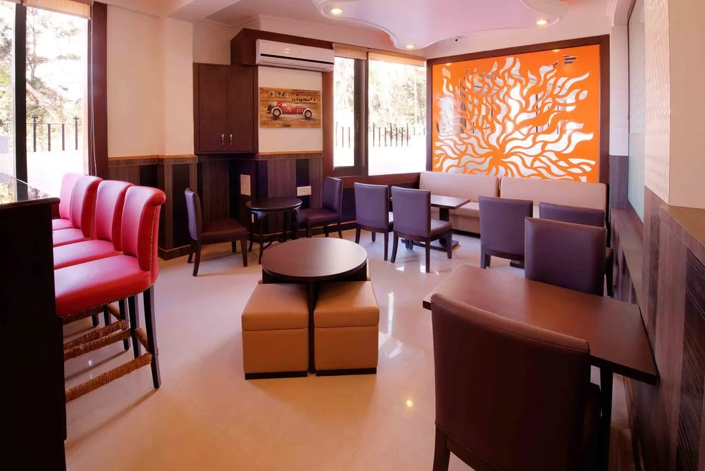 White Ridge Hotel Dharamshala — property photograph 3