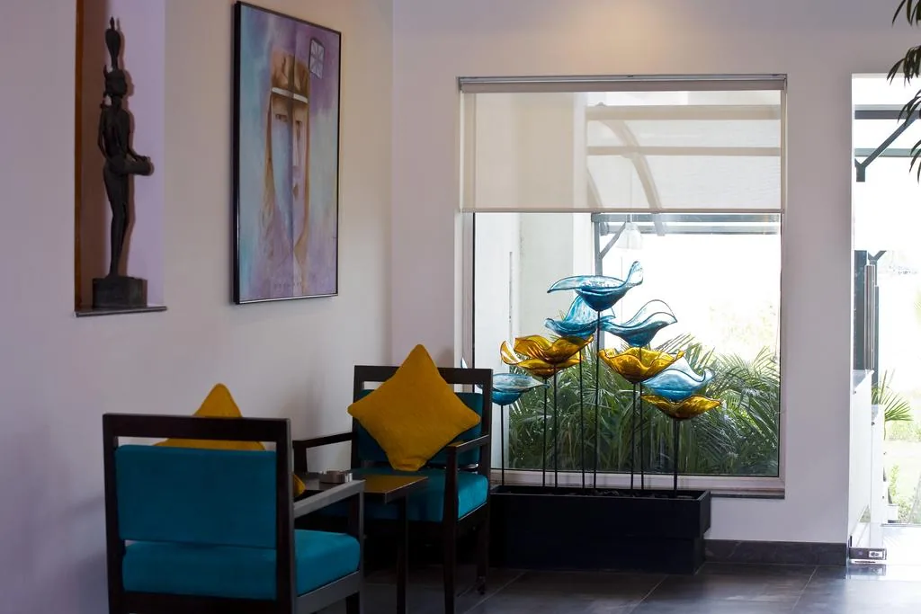 Lemon Tree Hotel, East Delhi Mall, Kaushambi — property photograph 2