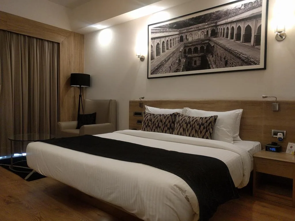 Lemon Tree Premier City Center Gurgaon — property photograph 5