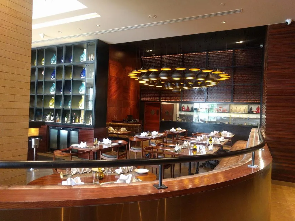 Lemon Tree Premier City Center Gurgaon — property photograph 3