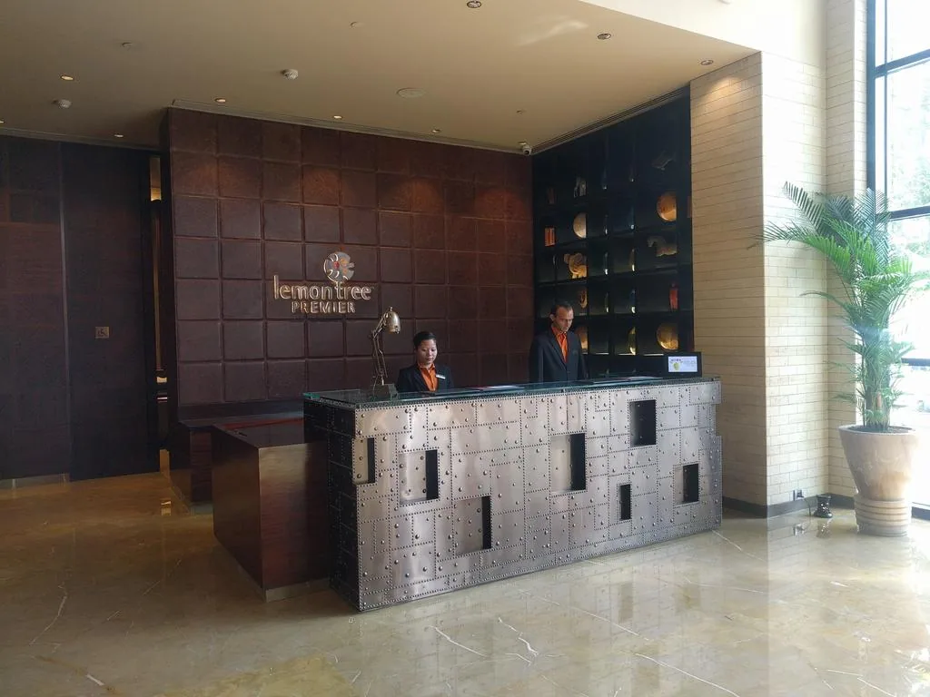 Lemon Tree Premier City Center Gurgaon — property photograph 1