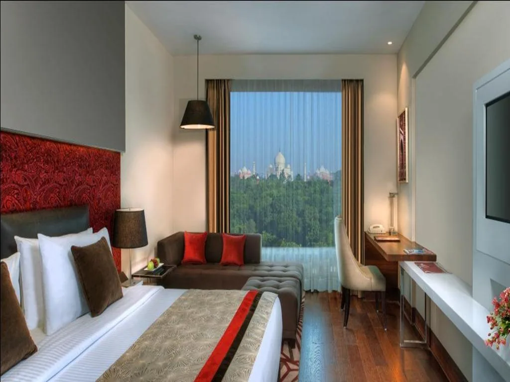 Grand Mercure Agra — property photograph 4
