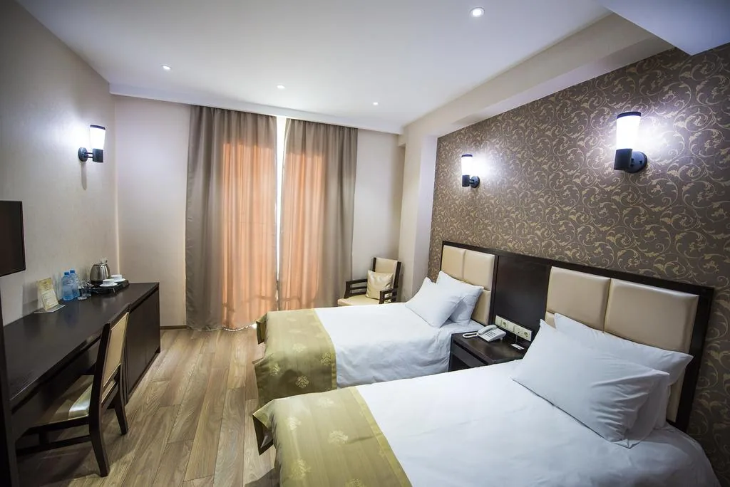 Tbilisi Inn — property photograph 4