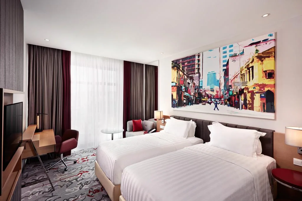 Mercure Kuala Lumpur Shaw Parade Hotel — property photograph 1