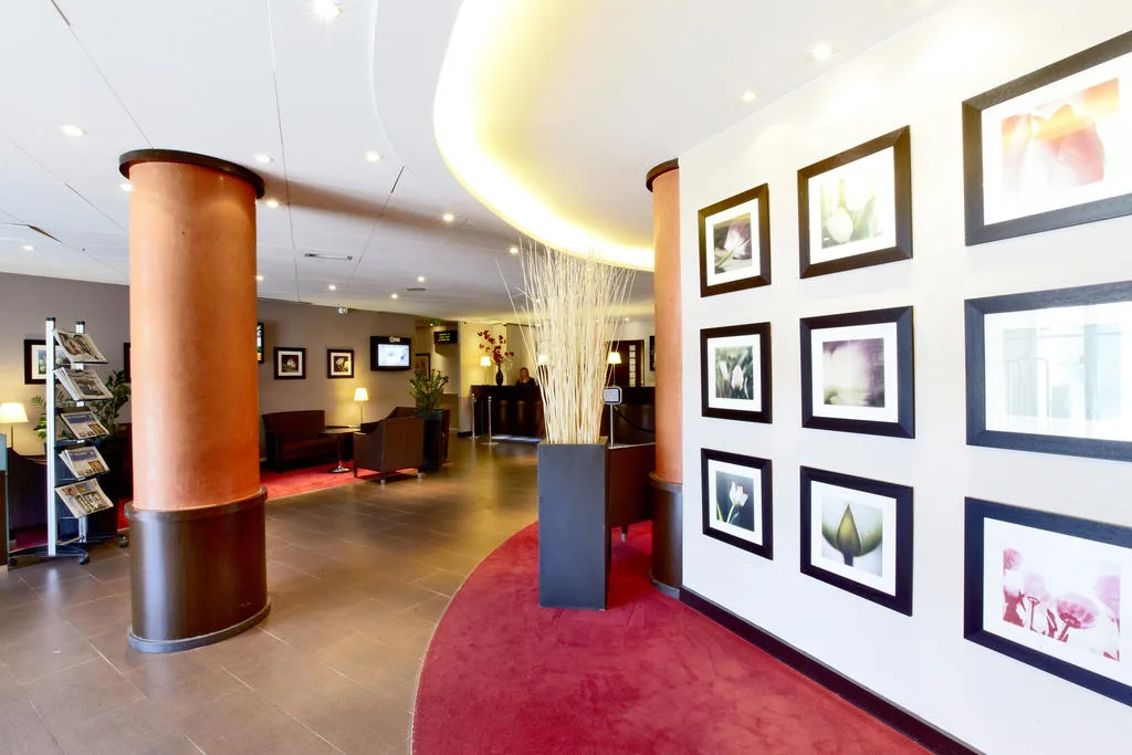 Golden Tulip Paris CDG Airport Villepinte — property photograph 1