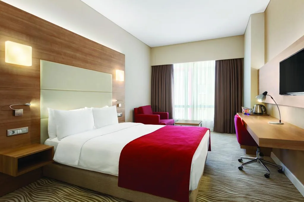 Ramada Encore Istanbul Kartal — property photograph 3