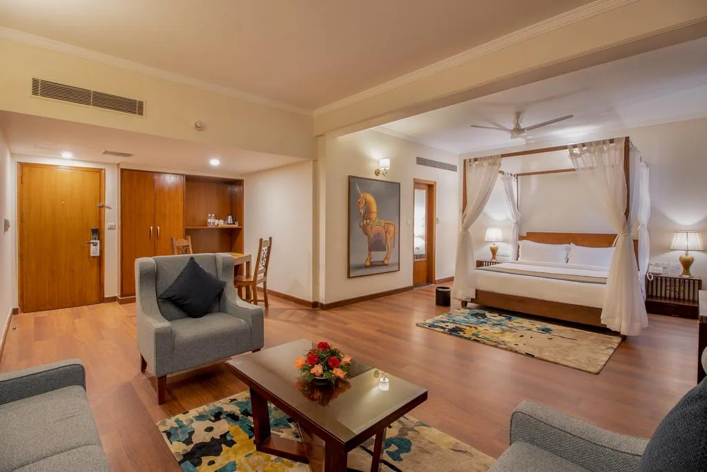 8fold by LaRiSa, Shimla — property photograph 4