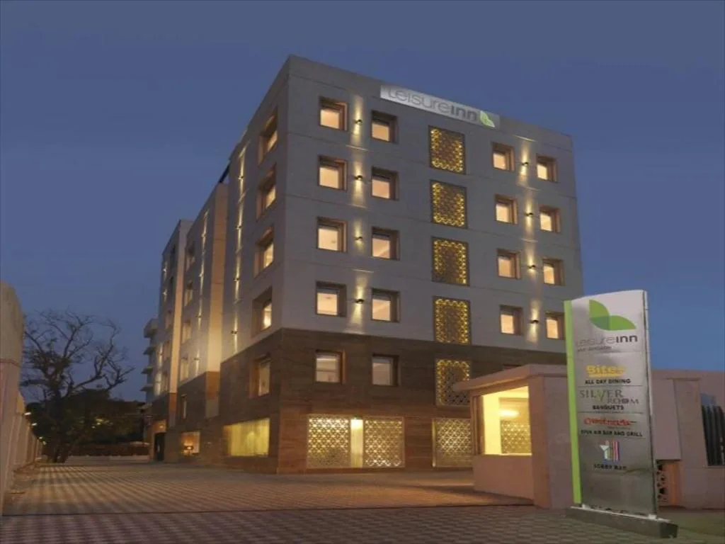 Quality Inn Gurgaon — property photograph 1