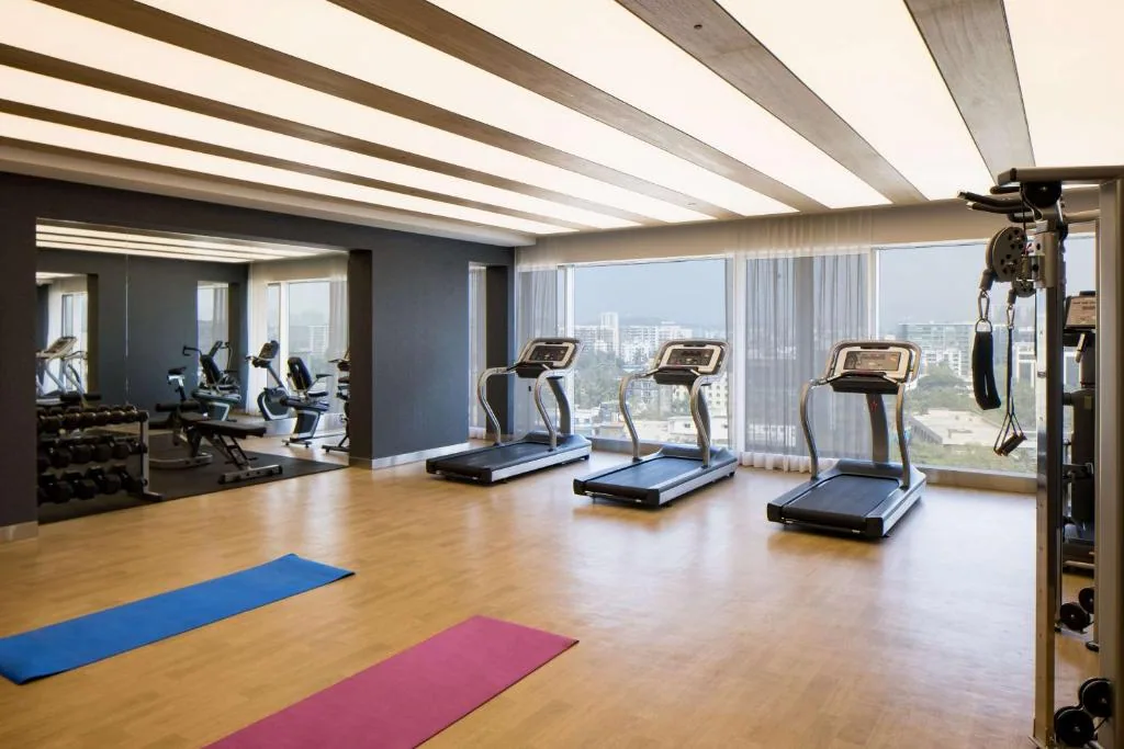 Radisson Blu Mumbai International Airport — property photograph 4