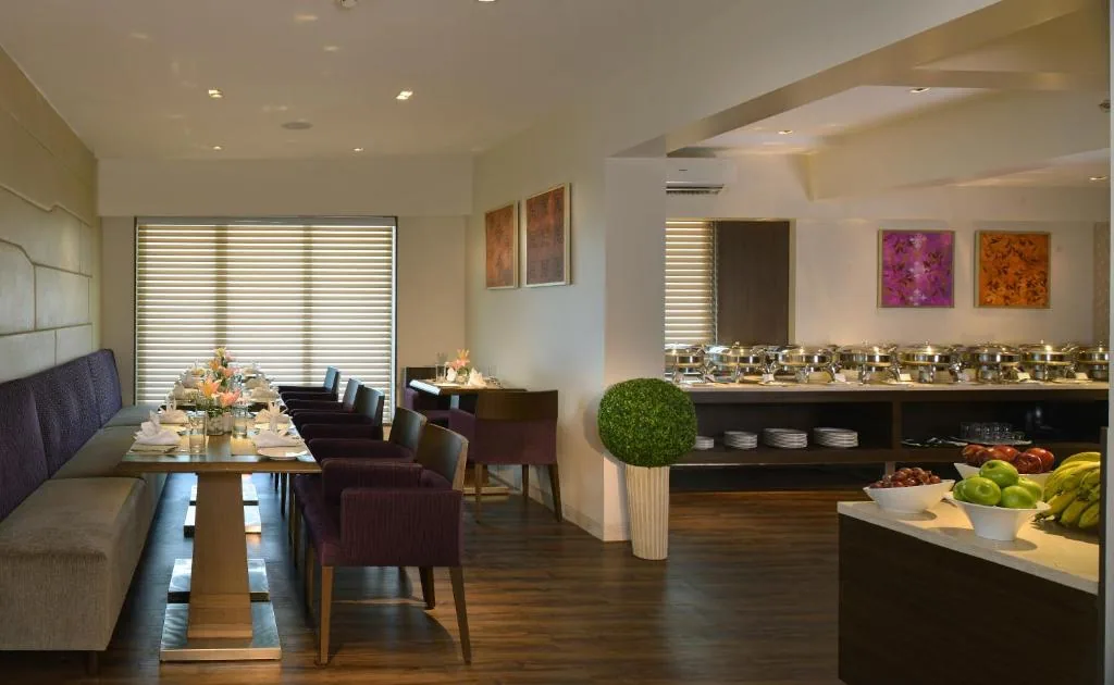 Residency Sarovar Portico Mumbai — property photograph 3
