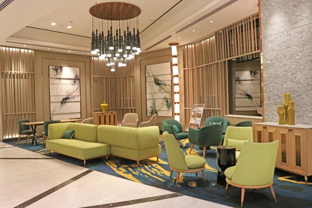 Holiday Inn Chandigarh Zirakpur — property photograph 3