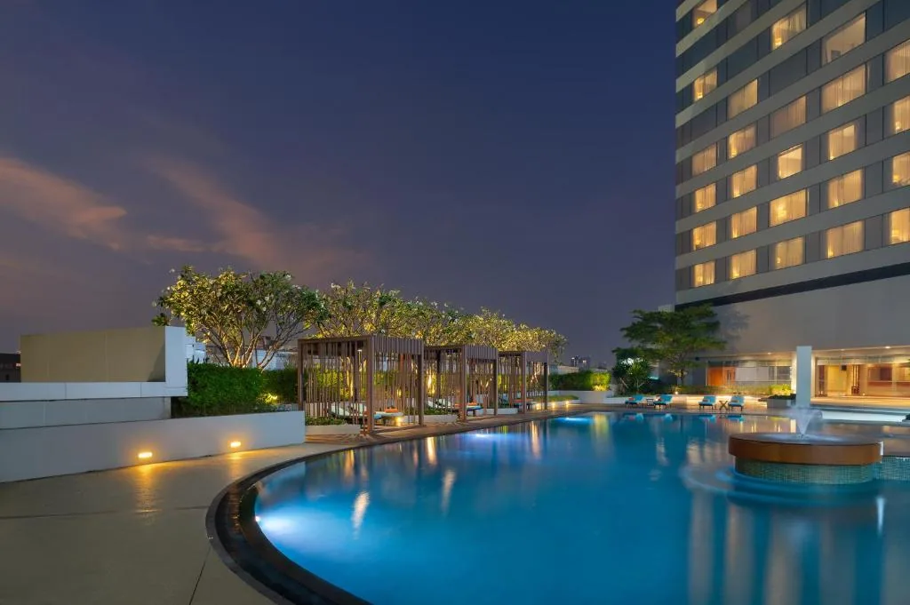 Hotel Swissotel Bangkok — property photograph 2