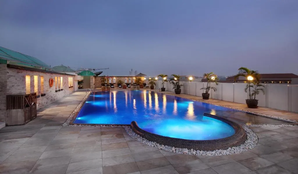 Nova Suites Pattaya — property photograph 1