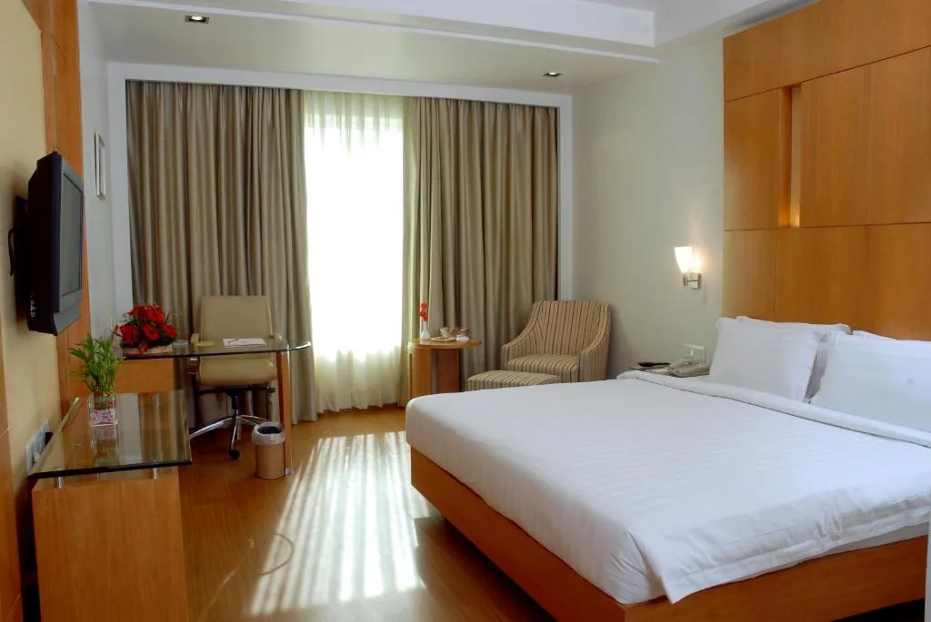 Ramada By Wyndham Jaipur — property photograph 1