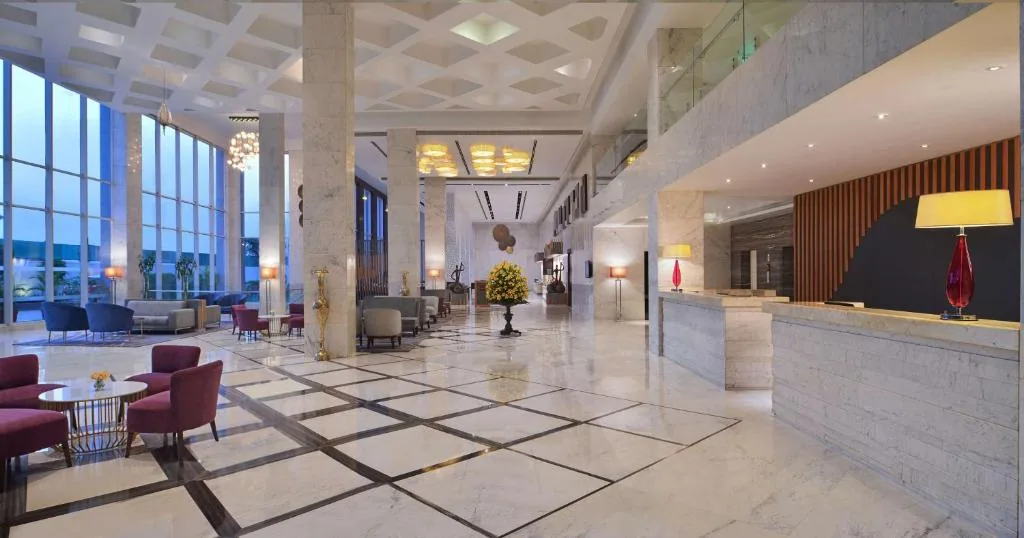 Radisson Hotel Agra — property photograph 4