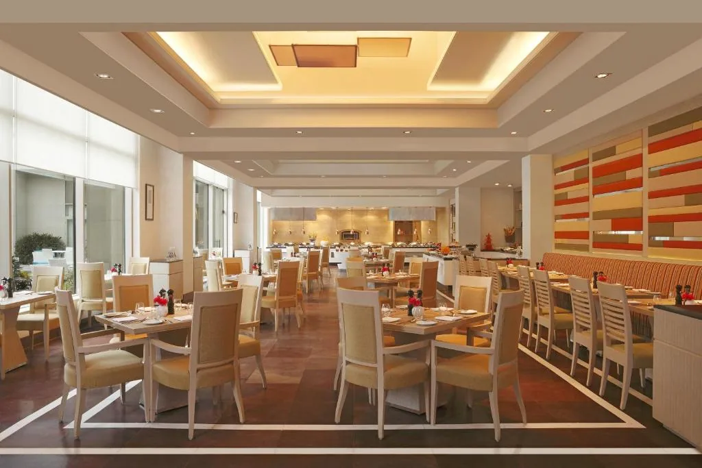 DoubleTree by Hilton Hotel Agra — property photograph 4