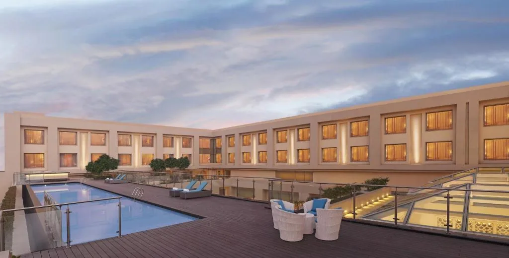 DoubleTree by Hilton Hotel Agra — property photograph 1