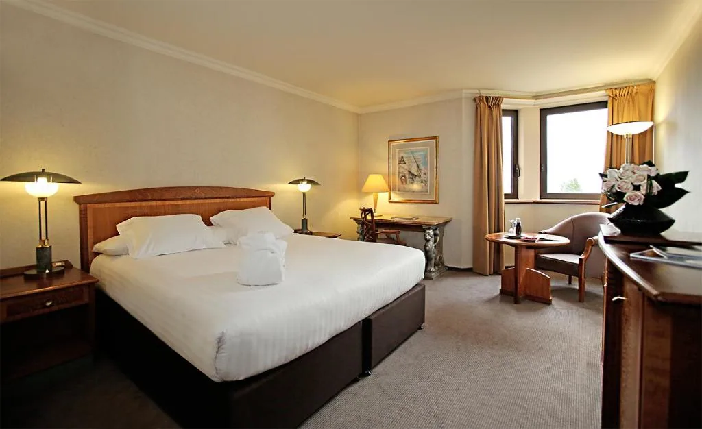 Millennium Hotel Paris Charles De Gaulle — property photograph 5
