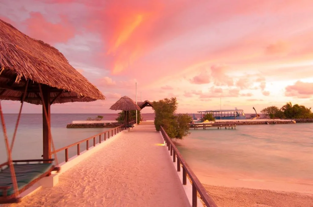 Makunudu Island Maldives — property photograph 1