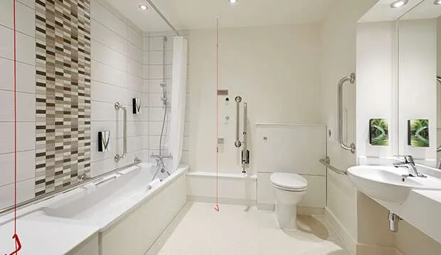 Premier Inn London Romford Town Centre hotel — property photograph 2