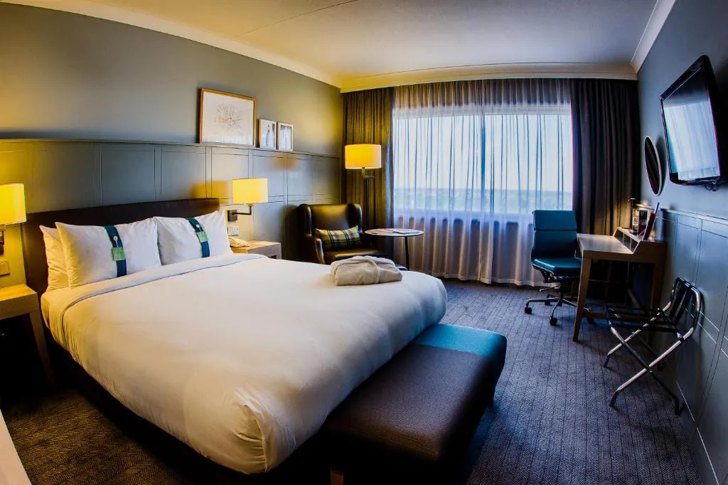 Holiday Inn London Heathrow M4, Jct. 4 — property photograph 3
