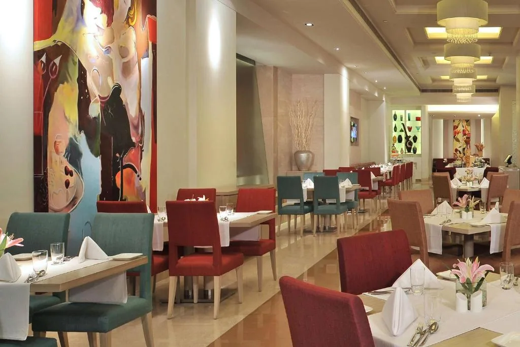 Radisson Hyderabad Hitec City — property photograph 3