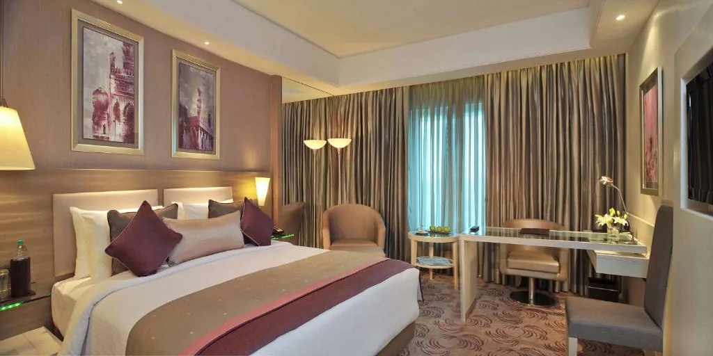 Radisson Hyderabad Hitec City — property photograph 1