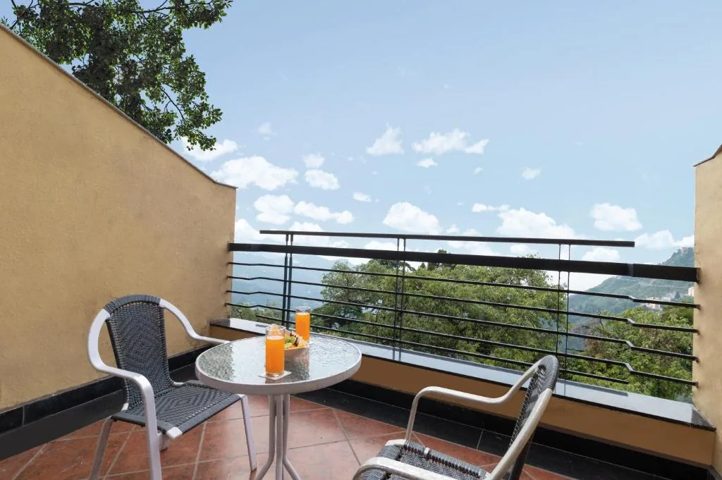 Fortune Resort Grace Mussoorie — property photograph 1