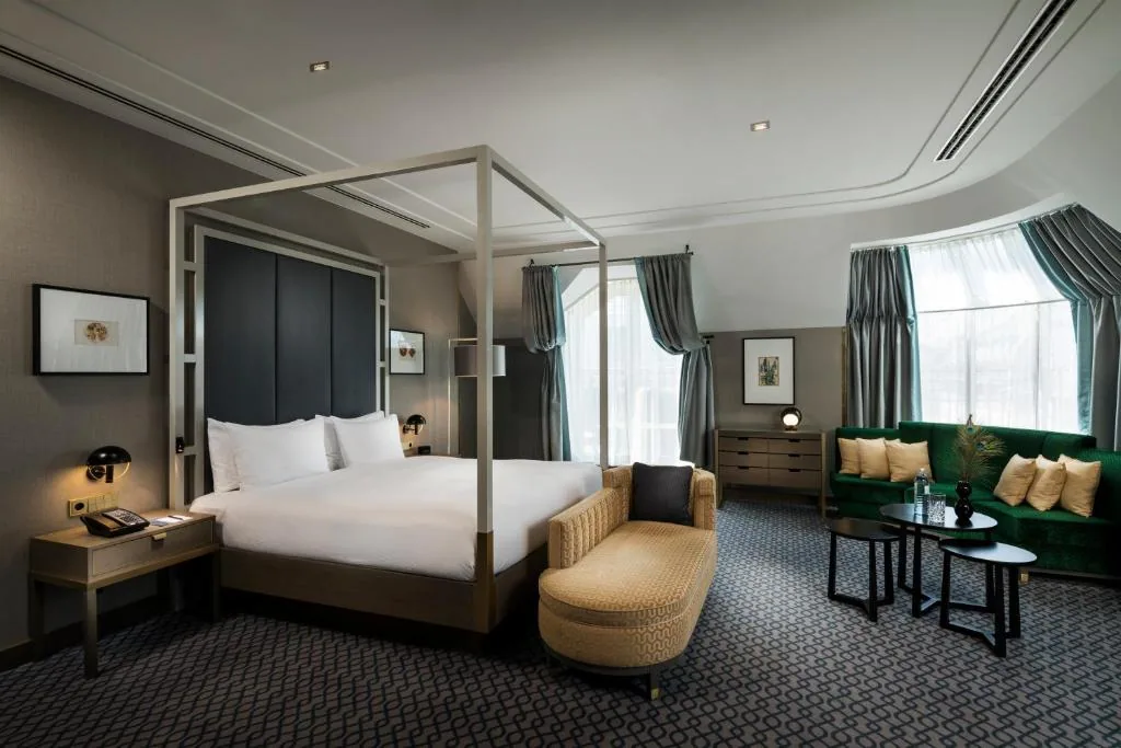 Hilton Vienna Plaza — property photograph 4