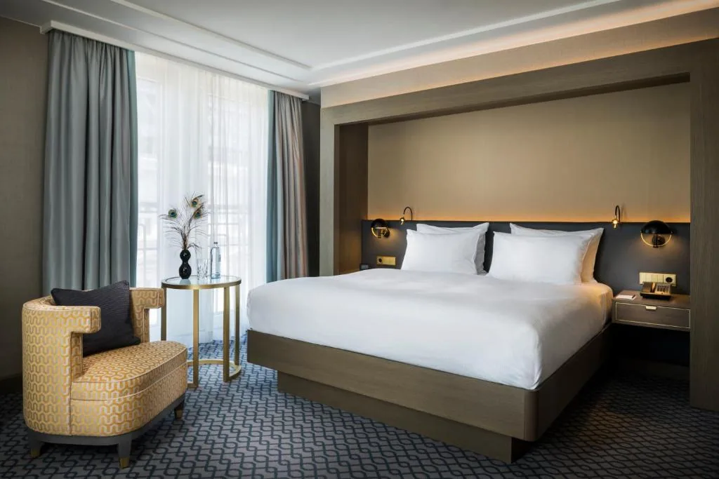 Hilton Vienna Plaza — property photograph 2