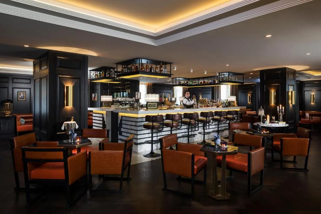 Hilton Vienna Plaza — property photograph 1