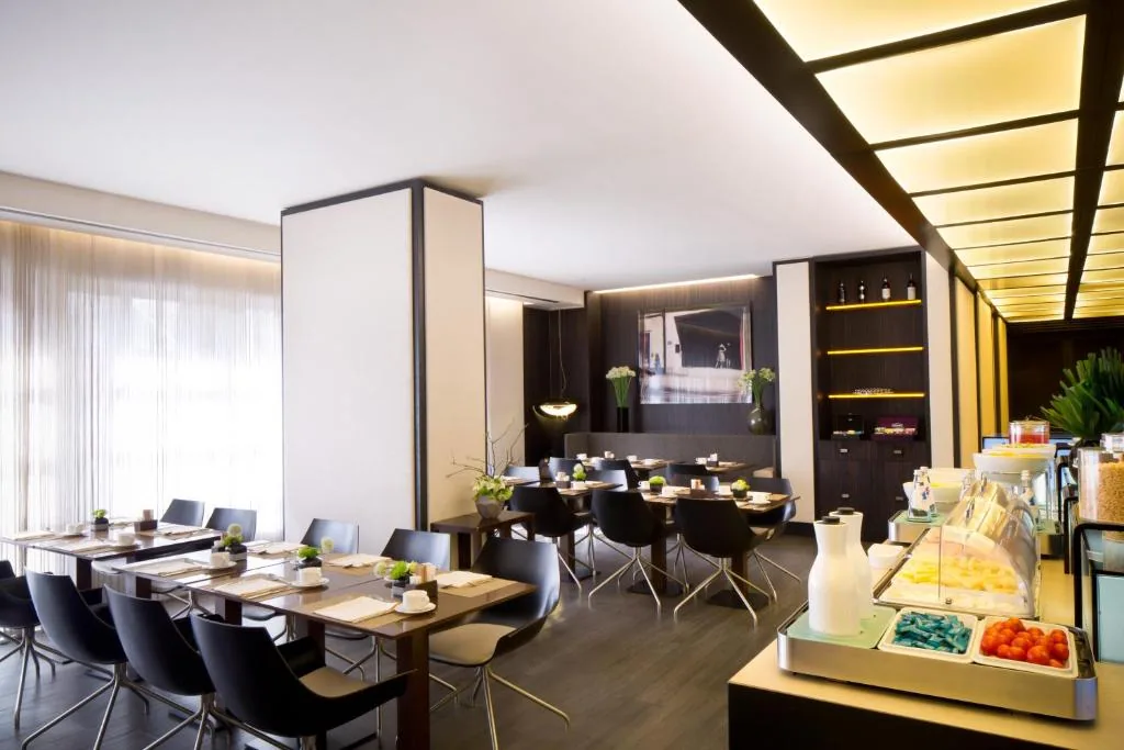 Starhotels Tourist Milan — property photograph 3