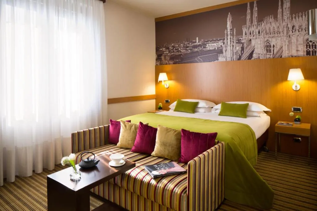Starhotels Tourist Milan — property photograph 2