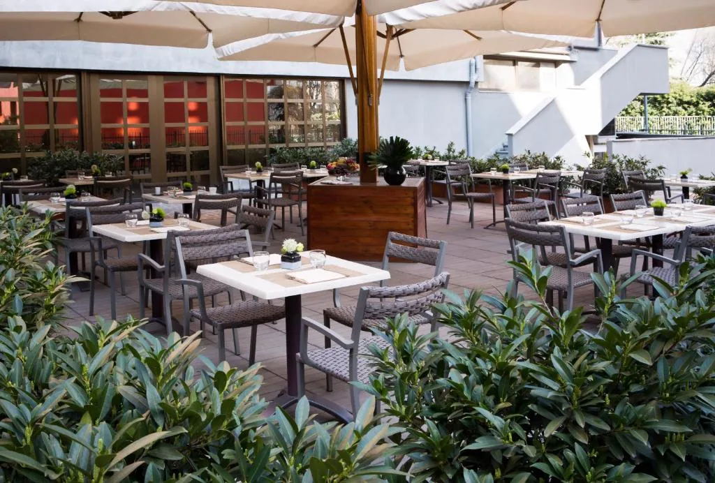 Starhotels Tourist Milan — property photograph 4