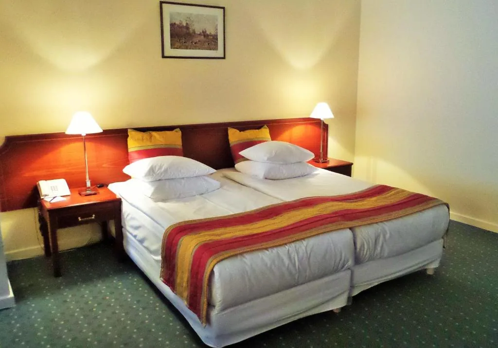 Best Western Plus Park Hotel Brussels — property photograph 2