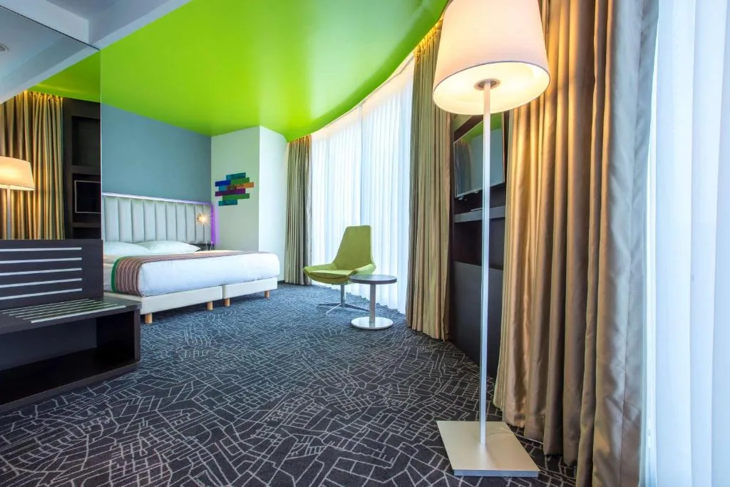 Park Inn by Radisson Istanbul Ataturk Airport — property photograph 4