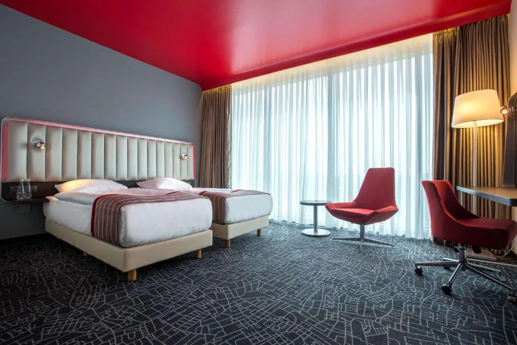 Park Inn by Radisson Istanbul Ataturk Airport — property photograph 5
