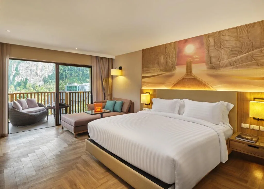 Holiday Inn Resort Krabi Ao Nang Beach — property photograph 2