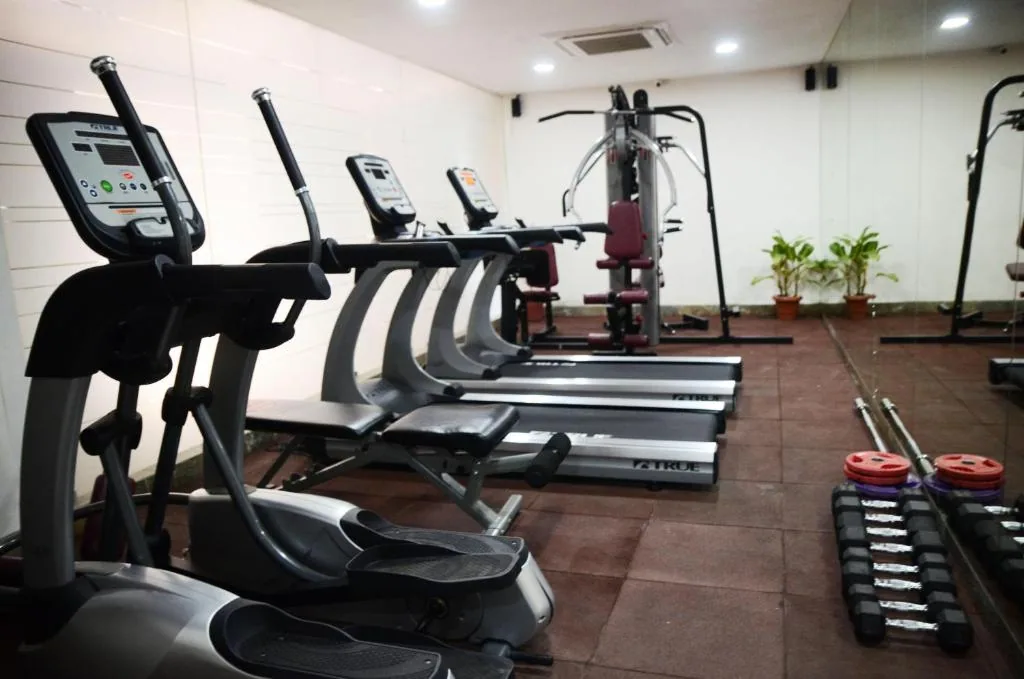 Howard Johnson by Wyndham Kolkata — property photograph 3