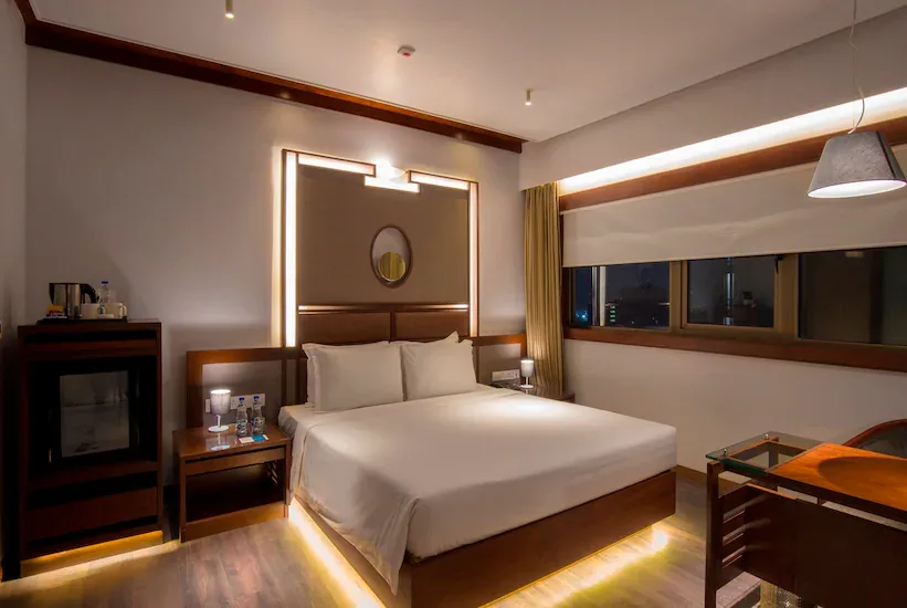 Zone by the Park Hotel Kolkata — property photograph 2