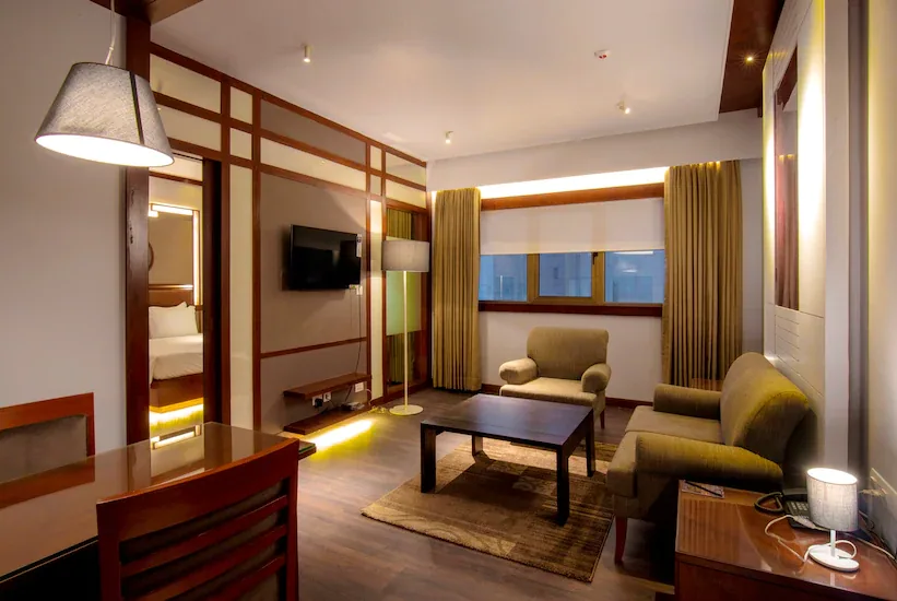 Zone by the Park Hotel Kolkata — property photograph 4