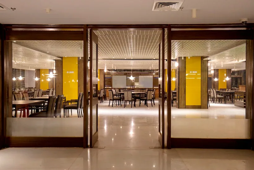 Zone by the Park Hotel Kolkata — property photograph 1