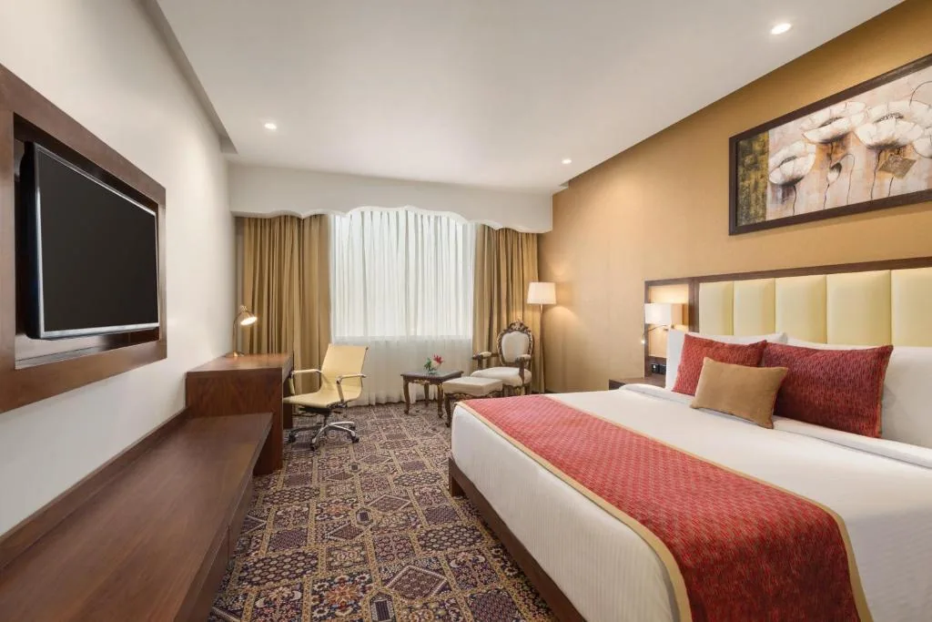 Ramada Plaza by Wyndham Agra — property photograph 4